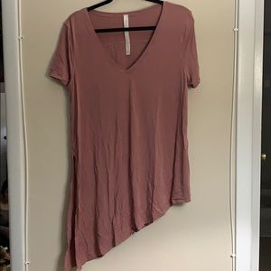 LULULEMON tee